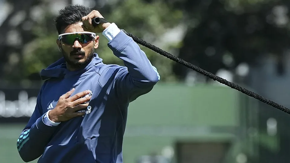 Wind‑swept Wellington Tests India; Rajdhani Night Jodi Chart Fuels Line‑up Debate